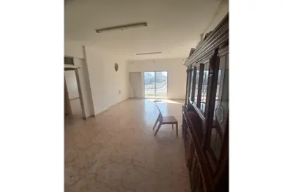 Apartment - 2 Bedrooms - 2 Bathrooms for rent in Ajman Corniche Residences - Ajman Corniche Road - Ajman