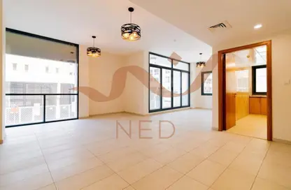 Apartment - 3 Bedrooms - 3 Bathrooms for rent in Mankhool - Bur Dubai - Dubai