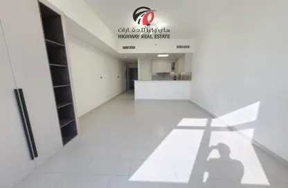 Apartment - 1 Bathroom for rent in Al Jaddaf Avenue - Al Jaddaf - Dubai