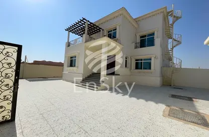 Villa - 5 Bedrooms - 5 Bathrooms for rent in Khalifa City A - Khalifa City - Abu Dhabi