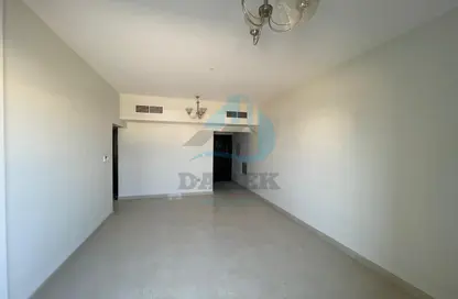 Apartment - 3 Bedrooms - 4 Bathrooms for rent in Oasis Tower - Al Rashidiya 1 - Al Rashidiya - Ajman