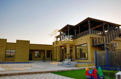 Villa - 4 Bedrooms - 5 Bathrooms for rent in Shamal Julphar - Ras Al Khaimah