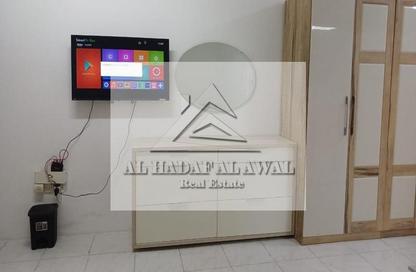 Apartment - 1 Bathroom for rent in Al Majaz 1 - Al Majaz - Sharjah