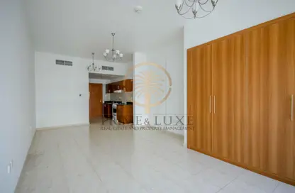 Apartment - 1 Bathroom for sale in Skycourts Tower E - Skycourts Towers - Dubai Land - Dubai