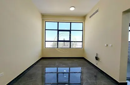 Apartment - 1 Bathroom for rent in Al Ameriya - Al Jimi - Al Ain