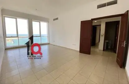 Apartment - 3 Bedrooms - 5 Bathrooms for rent in Al Reem Tower - Corniche Road - Abu Dhabi