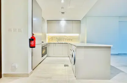 Apartment - 2 Bedrooms - 2 Bathrooms for rent in Azizi Fawad Residence - Dubai Healthcare City - Dubai