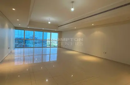 Apartment - 3 Bedrooms - 4 Bathrooms for rent in Sheikha Salama Tower - Khalidiya Street - Al Khalidiya - Abu Dhabi