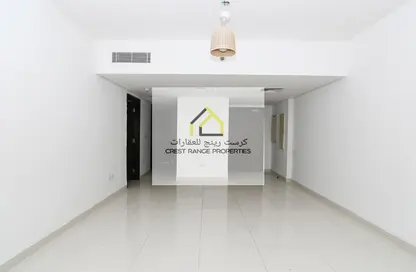 Apartment - 1 Bedroom - 2 Bathrooms for rent in Burooj Views - Marina Square - Al Reem Island - Abu Dhabi