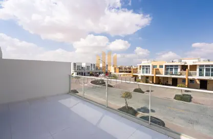 Townhouse - 3 Bedrooms - 3 Bathrooms for rent in Avencia 2 - Damac Hills 2 - Dubai