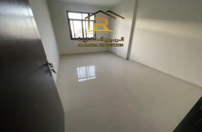 Apartment - 2 Bedrooms - 2 Bathrooms for rent in Al Jurf 3 - Al Jurf - Ajman Downtown - Ajman