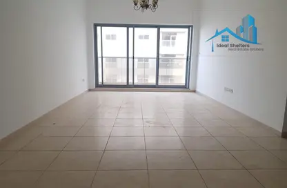 Apartment - 2 Bedrooms - 3 Bathrooms for rent in Fatimah Saleh Building - Al Muhaisnah 4 - Al Muhaisnah - Dubai