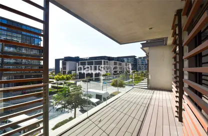 Apartment - 3 Bedrooms - 5 Bathrooms for sale in Building 19 - City Walk - Dubai