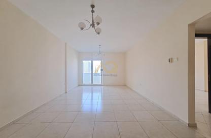 Apartment - 1 Bedroom - 2 Bathrooms for rent in Al Nahda Residential Complex - Al Nahda - Sharjah